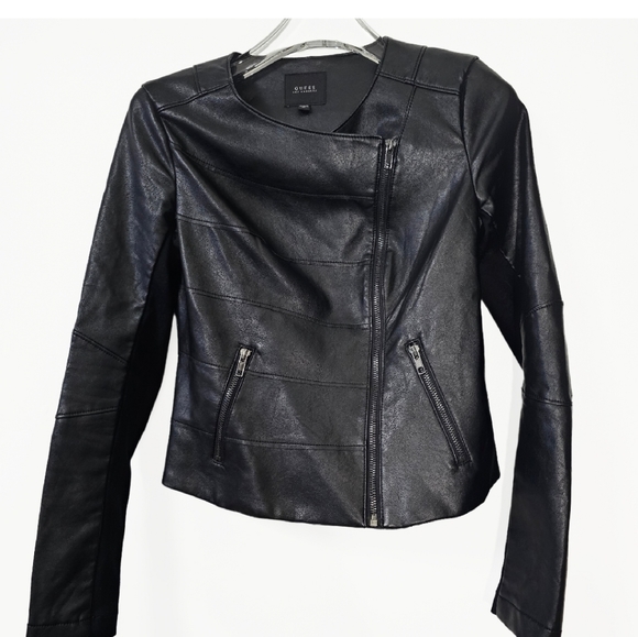 GUESS Size XS Faux-Leather Collarless Moto Black Zipper Jacket Waist Length - Picture 5 of 16